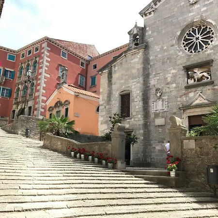 Arka 1 * Labin (Istria)