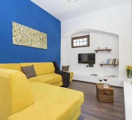Arka 1 * Labin (Istria)